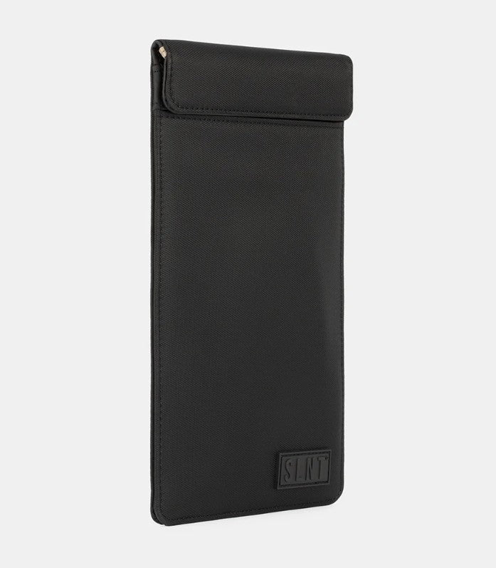 SLNT Faraday Phone Sleeve Medium Plus Black Nylon