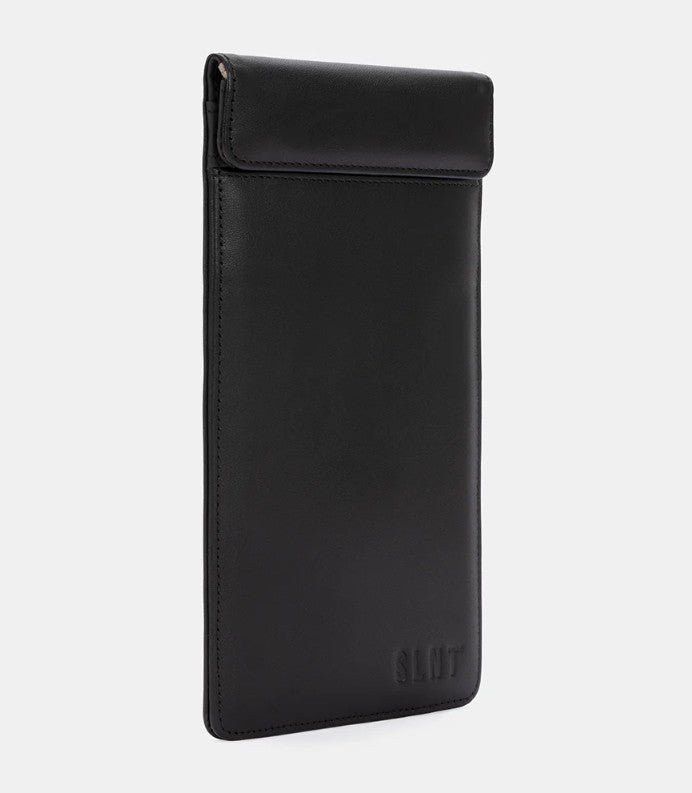 SLNT Faraday Phone Sleeve Medium Black Leather